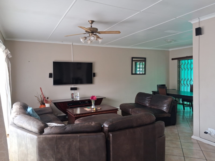 To Let 3 Bedroom Property for Rent in Gonubie Eastern Cape